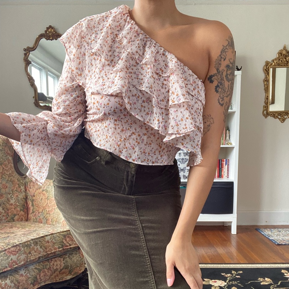 Zara One Sleeve Top
